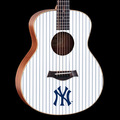 Taylor x MLB™ GS Mini Acoustic Guitar - New York Yankees™