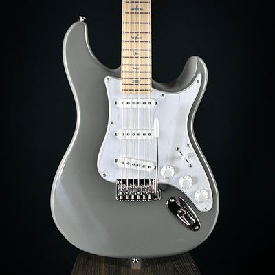 PRS SE Silver Sky