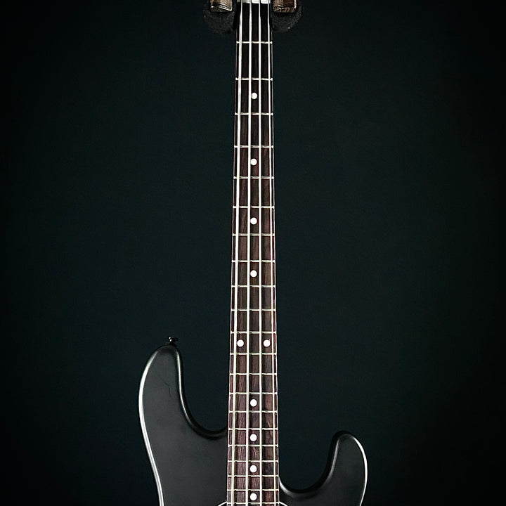 Sterling Stingray Ray34HH