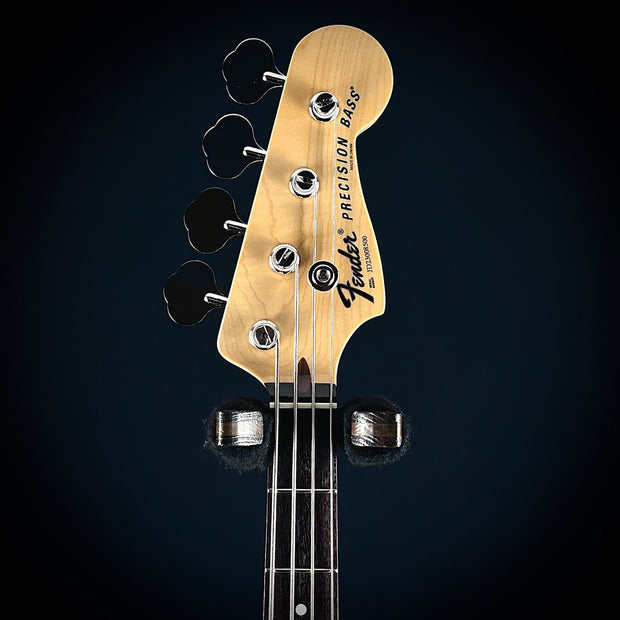 Fender Limited Made in Japan International Color Precision Bass