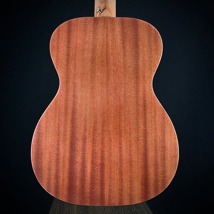 Martin 000JR-10