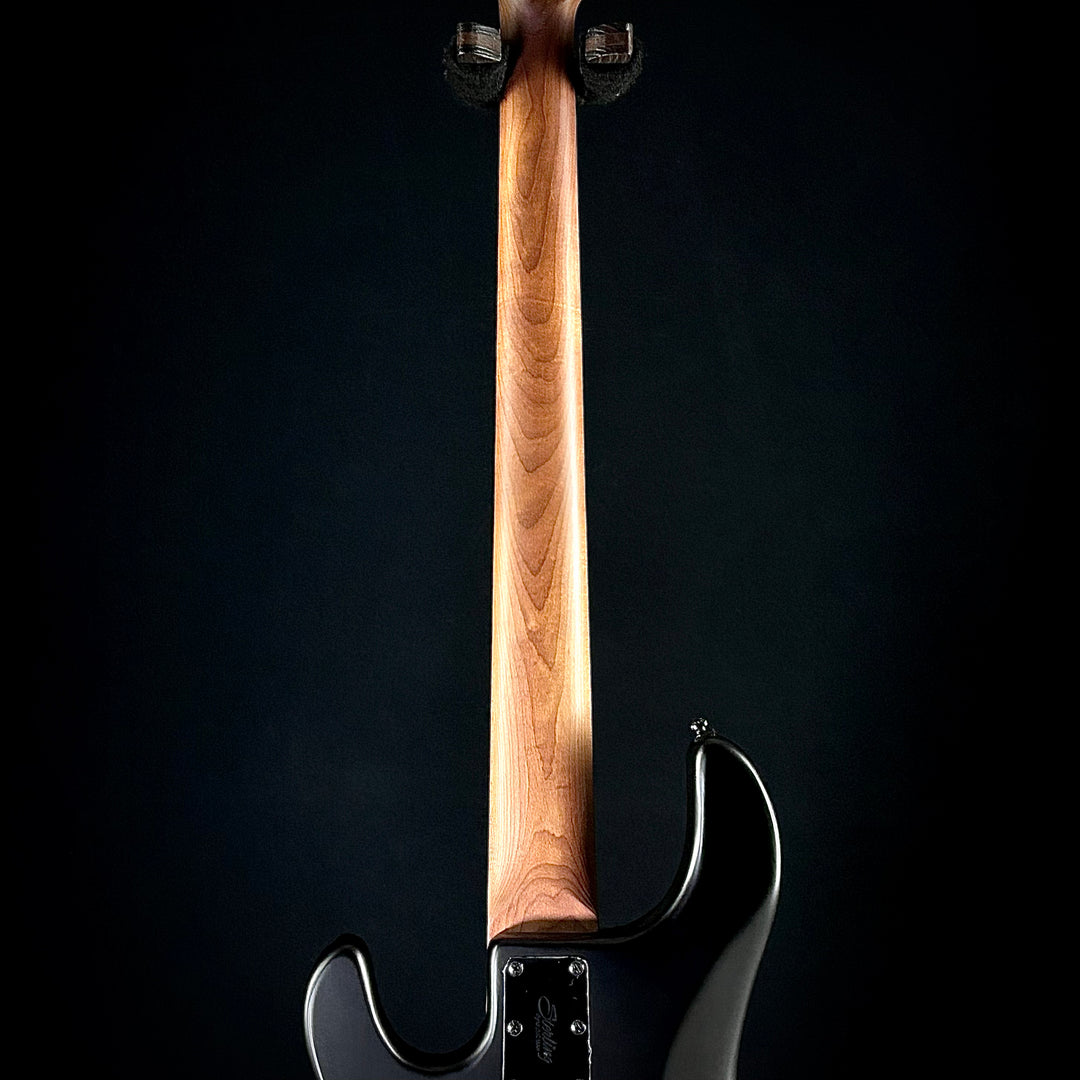 Sterling StingRay Ray35HH