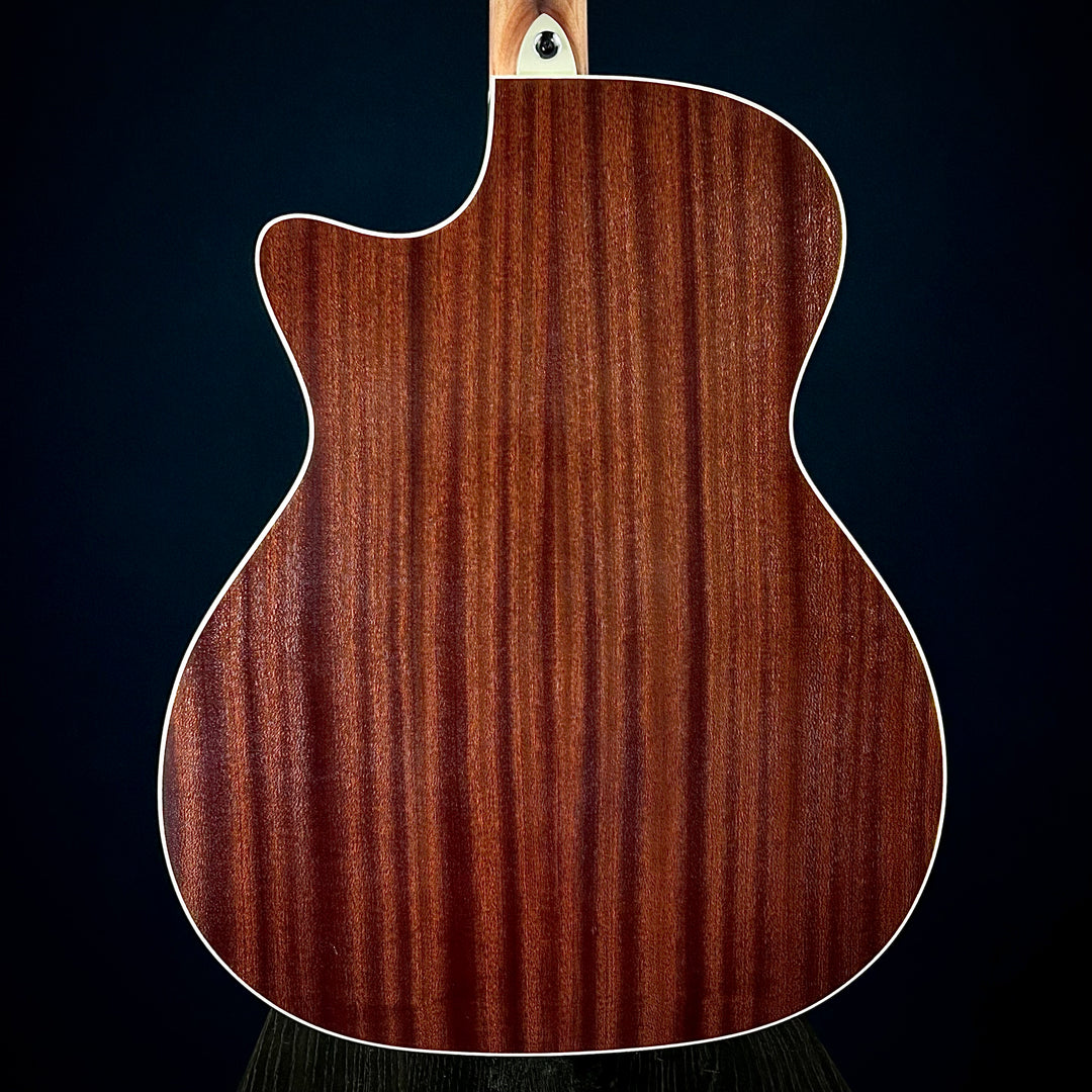 Alvarez Grand Auditorium Regent RG26CE-DELUXE