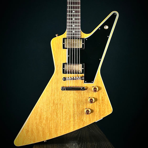 Gibson Custom Shop '58 Korina Explorer (Black Pickguard)