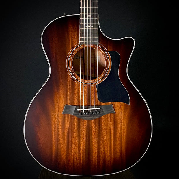 Taylor 324ce