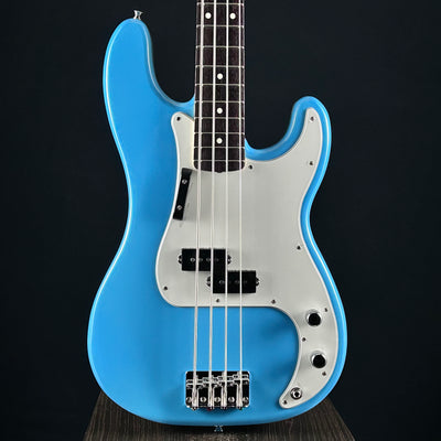 Fender Limited Made in Japan International Color Precision Bass