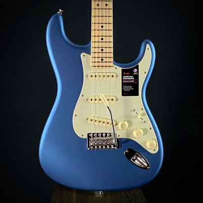 Fender American Performer Stratocaster
