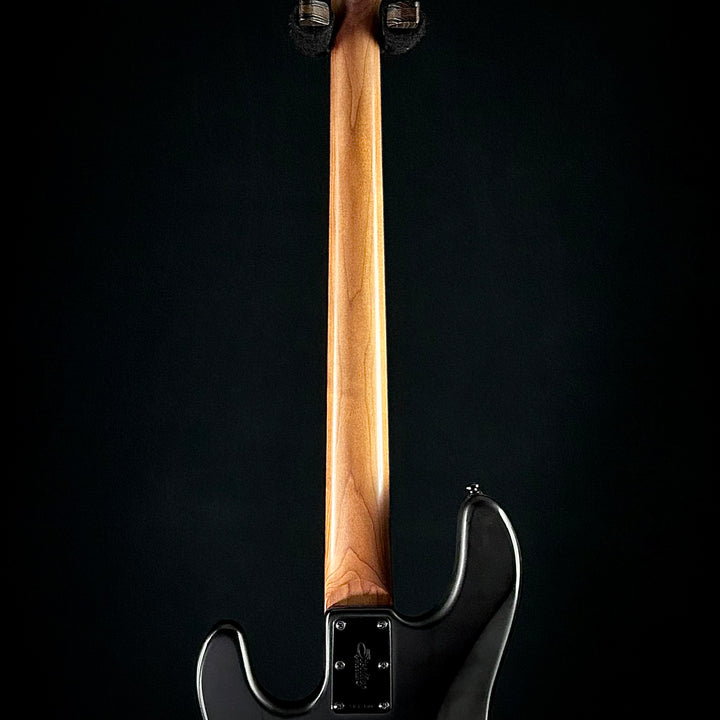 Sterling Stingray Ray34HH