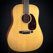 Martin D-18
