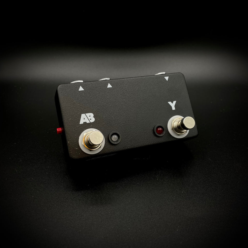 JHS Pedals Active A/B/Y Switch Pedal – Music Villa MT JHS Pedals Active A/B/Y Switch Pedal – Music Villa MT
