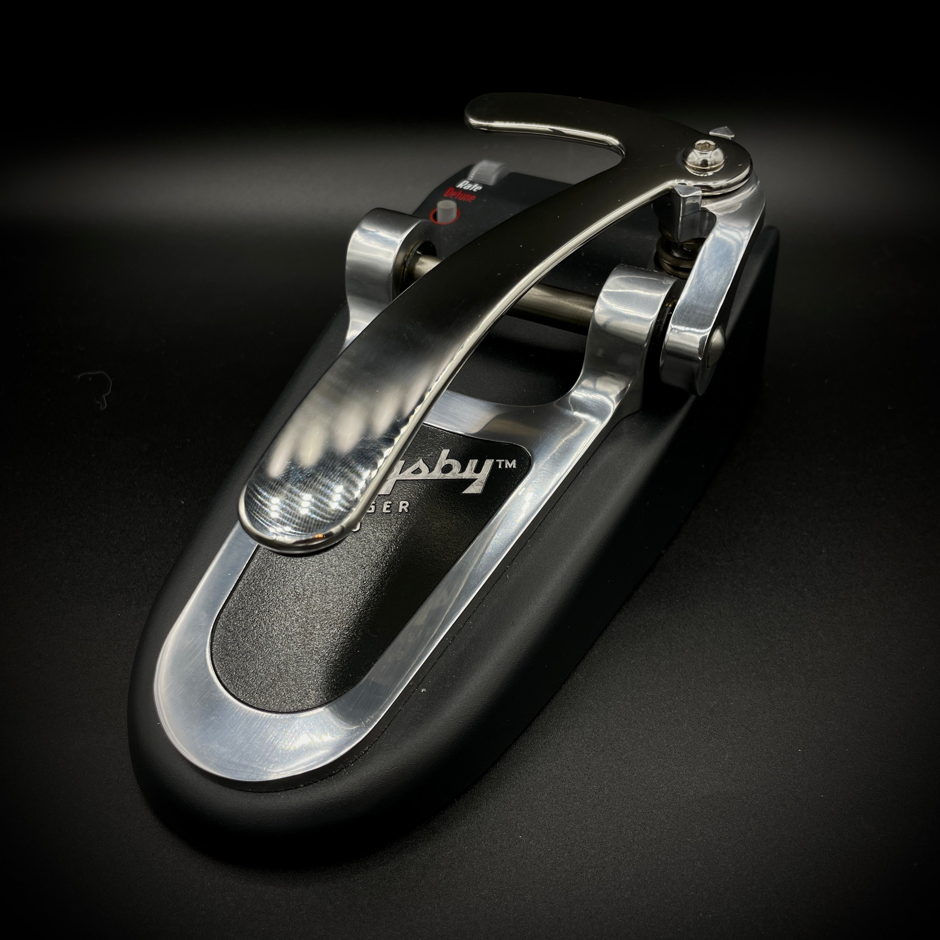 Gamechanger Audio Bigsby Pedal – Music Villa MT