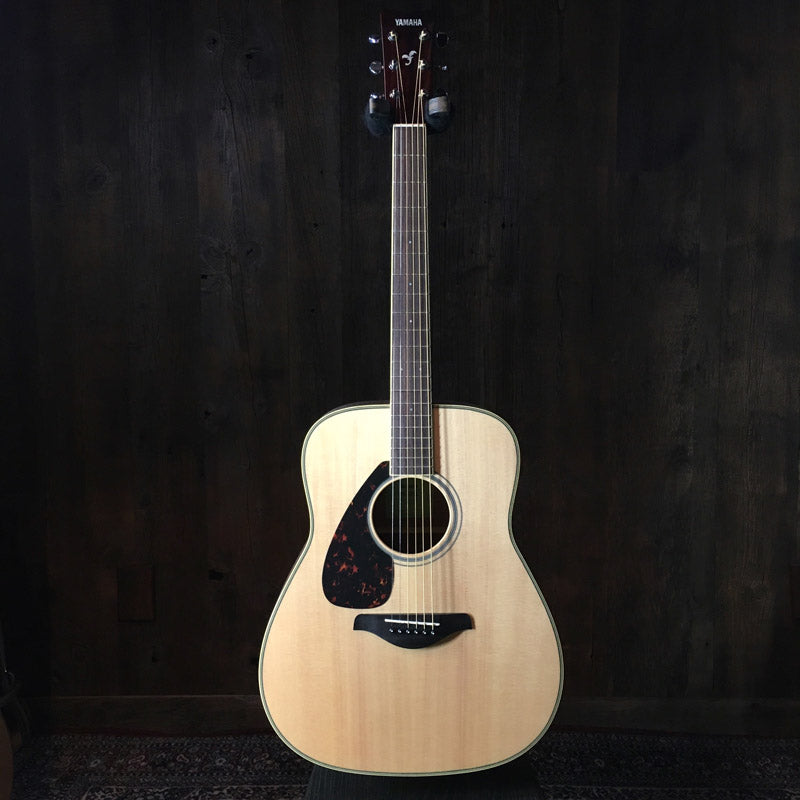 Yamaha FG820 Left Handed – Music Villa MT