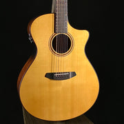 Breedlove Organic Pro Performer Concerto - Aged Toner CE