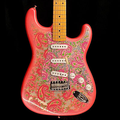 Fender Paisley Stratocaster USED (USED)