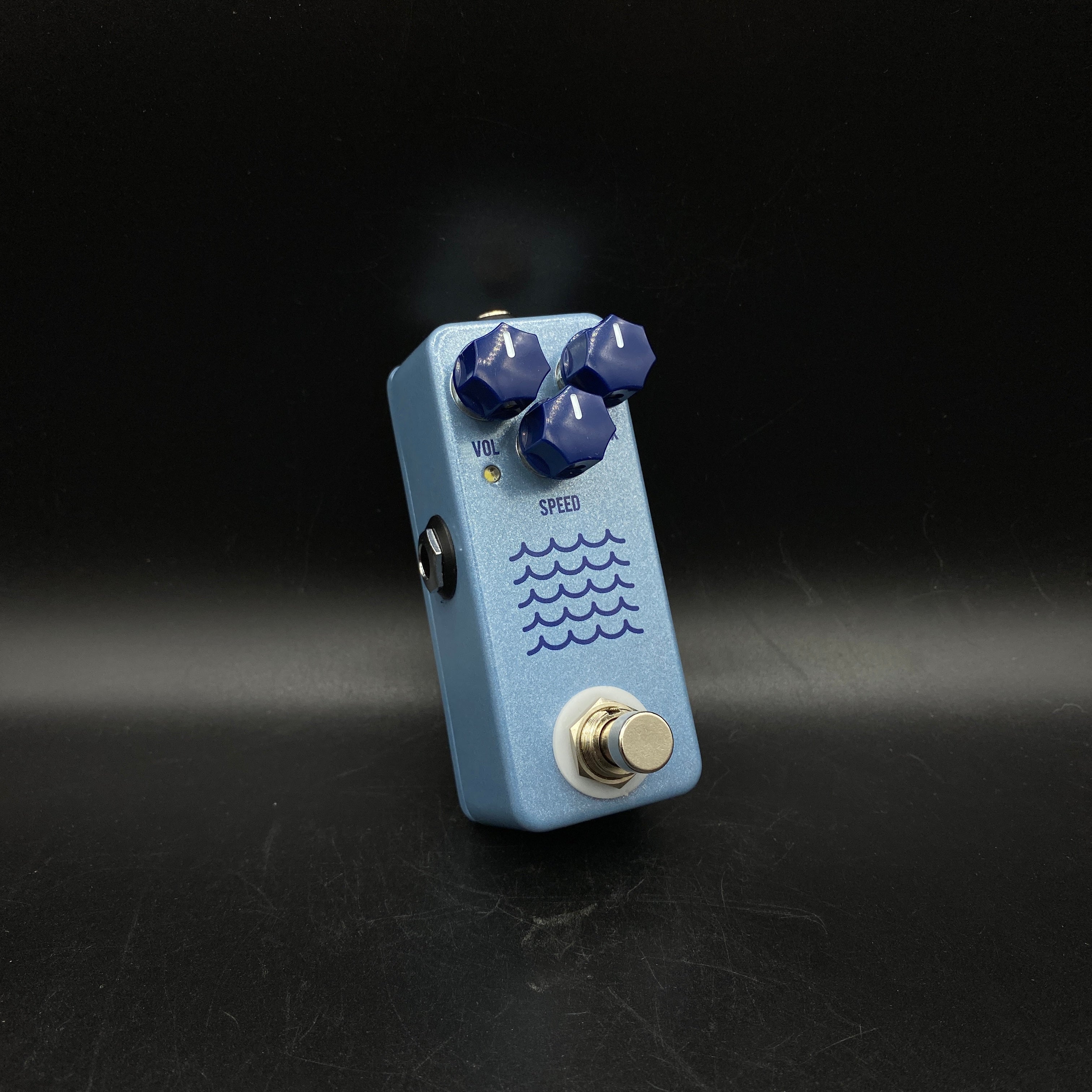 JHS Pedals Tidewater Tremolo JHS Pedals Tidewater Tremolo – Music