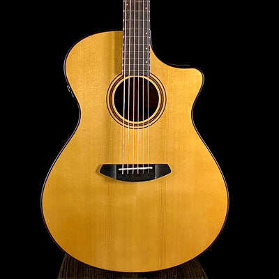Breedlove Organic Pro Performer Concerto - Aged Toner CE