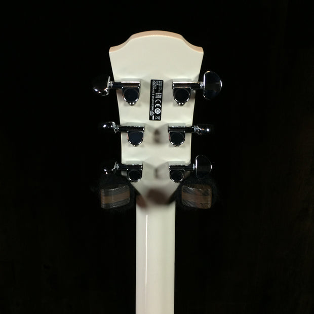 Yamaha APX600 Vintage White