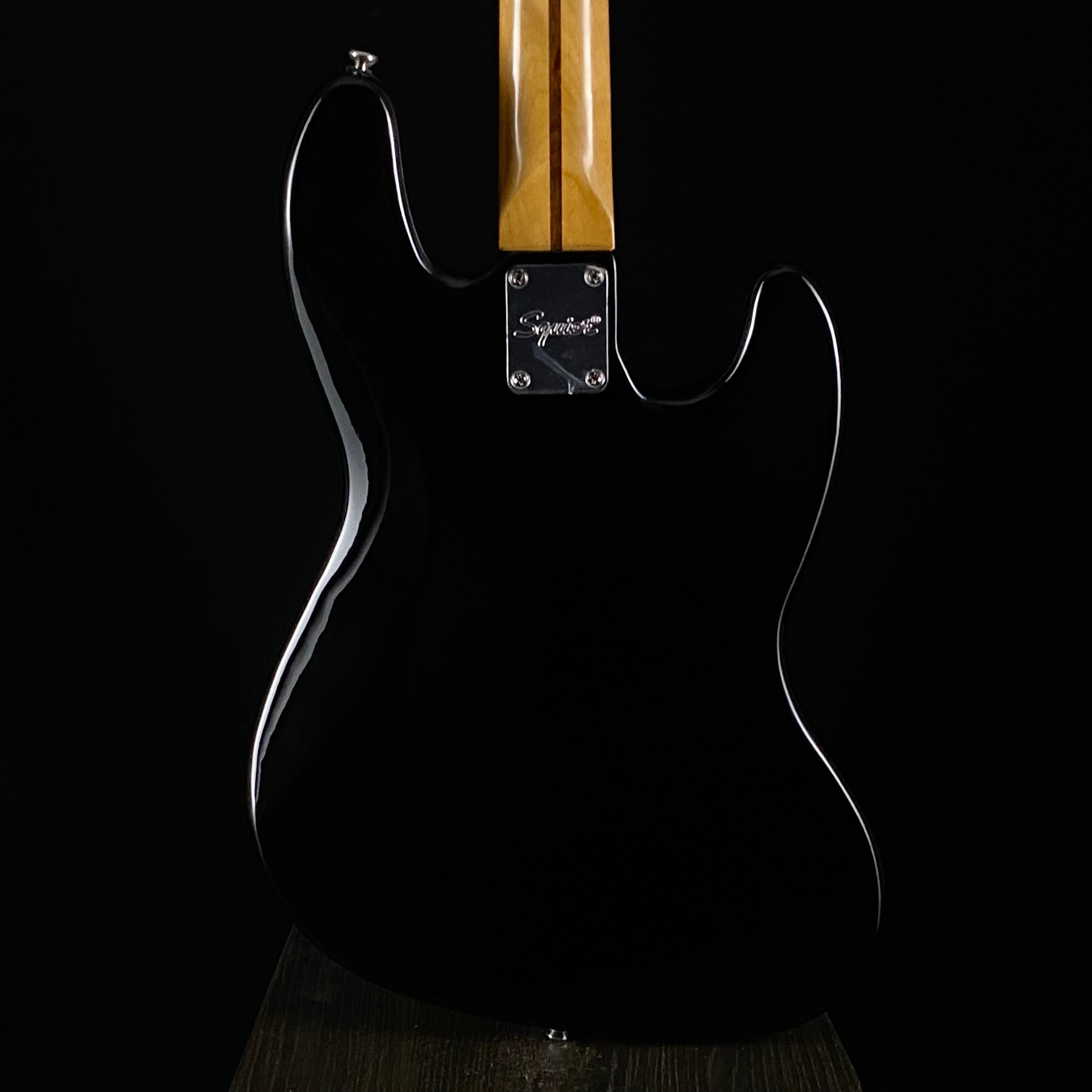 Squier Classic Vibe 70s Jazz Bass | Lefty – Music Villa MT