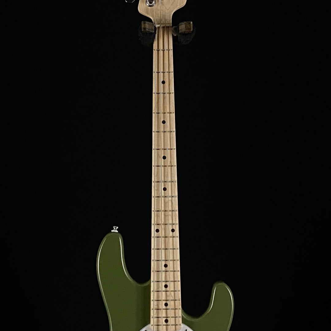 Sterling StingRay 4 HH
