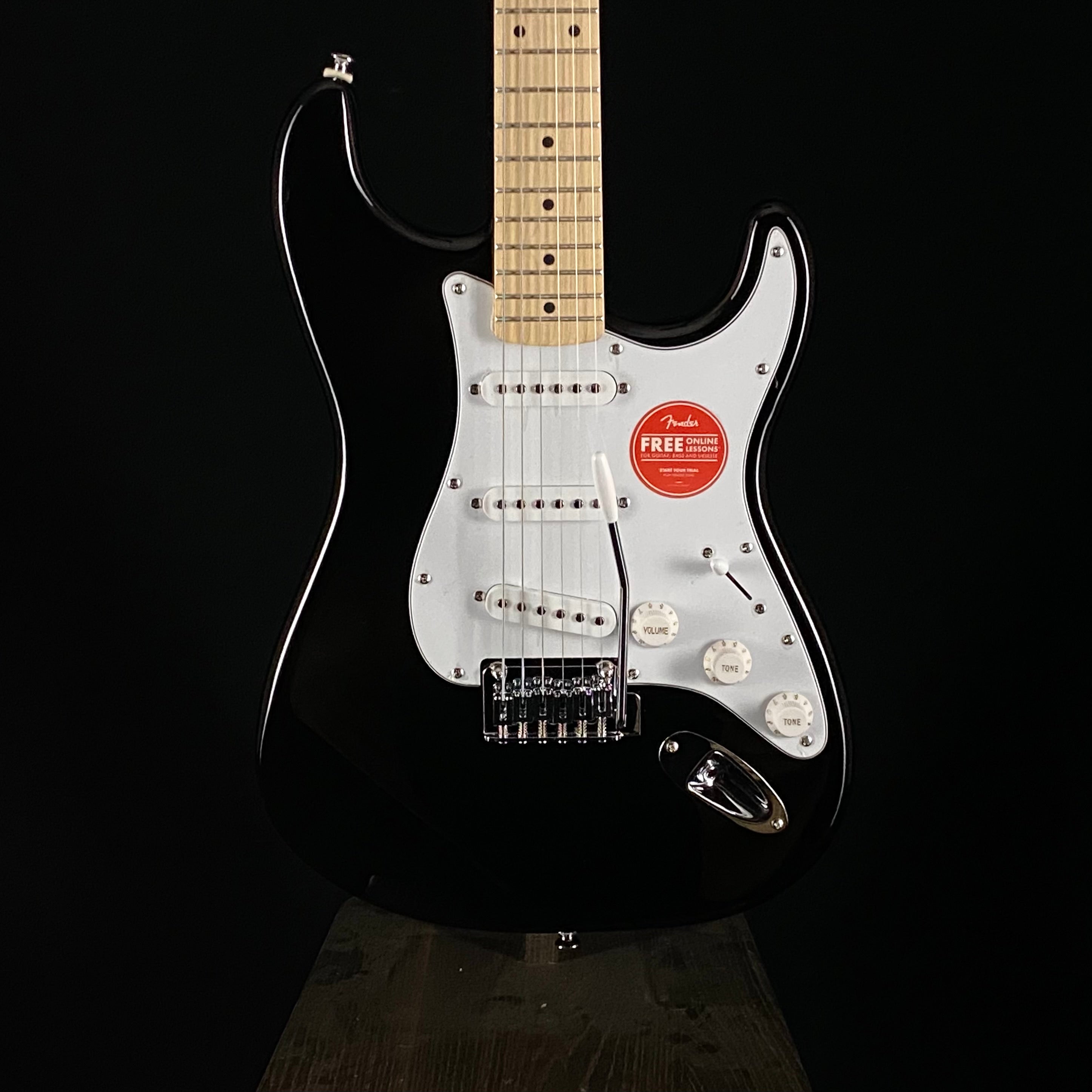 ギター Squier Affinity Stratocaster Amazon.com: Squier Affinity Series Stratocaster Electric Guitar