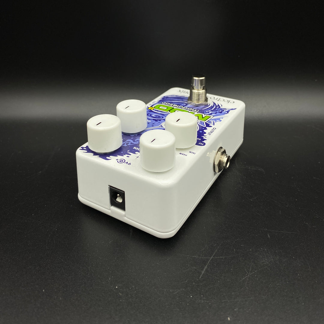 Electro-Harmonix MOD 11 Modulator