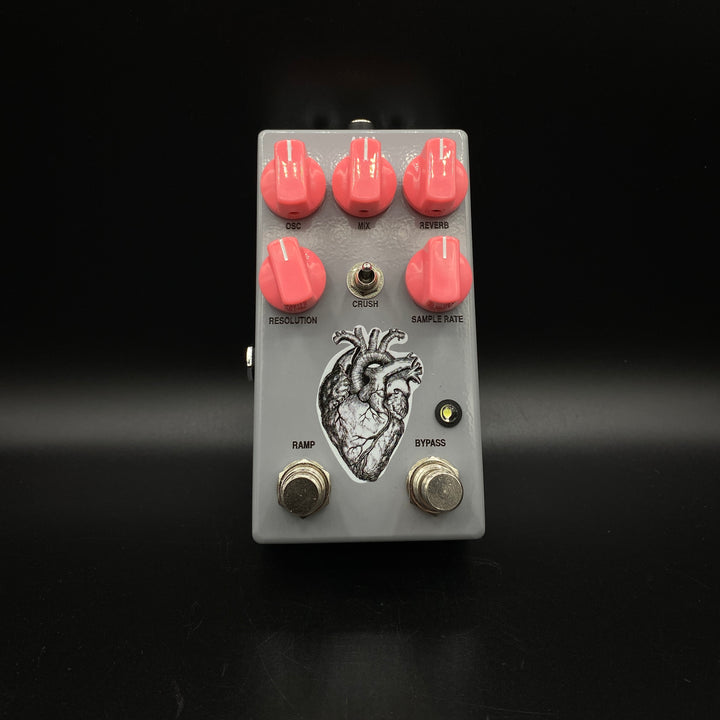 AC Noises AMA Reverb w/ Oscillator + Bit Crusher v.2