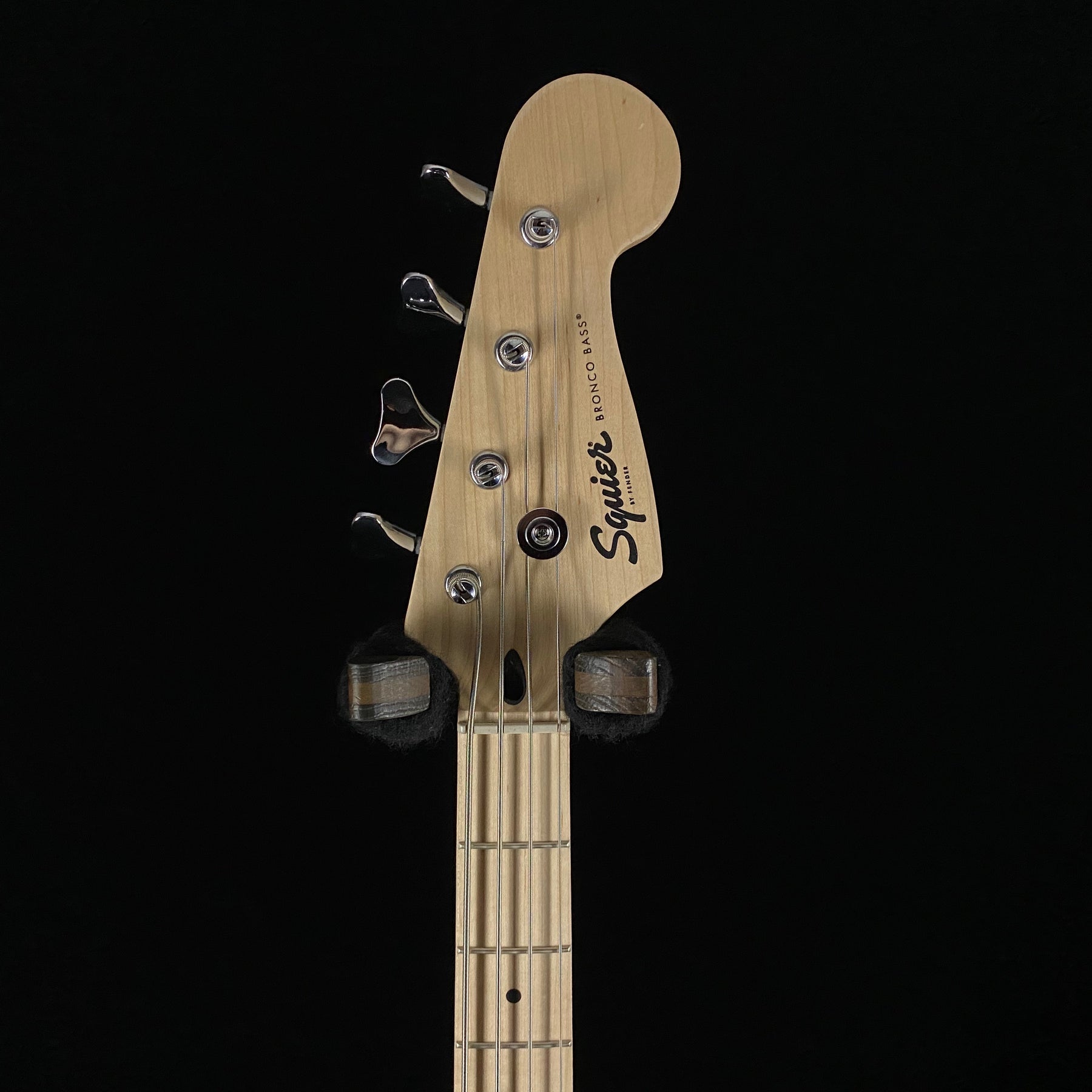 Squier Bronco Bass – Music Villa MT Squier Bronco Bass – Music Villa MT