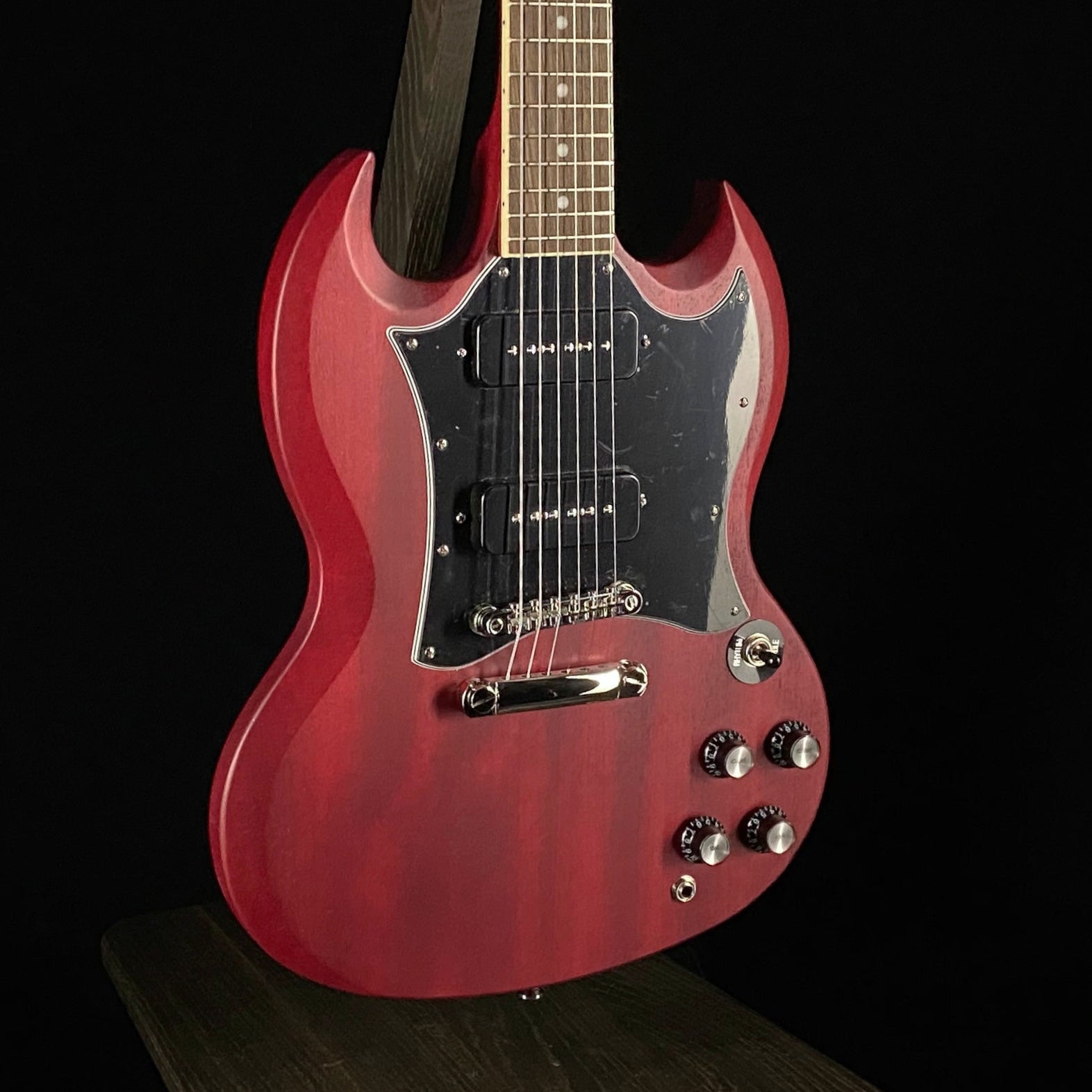Epiphone SG Classic Worn P-90s – Music Villa MT