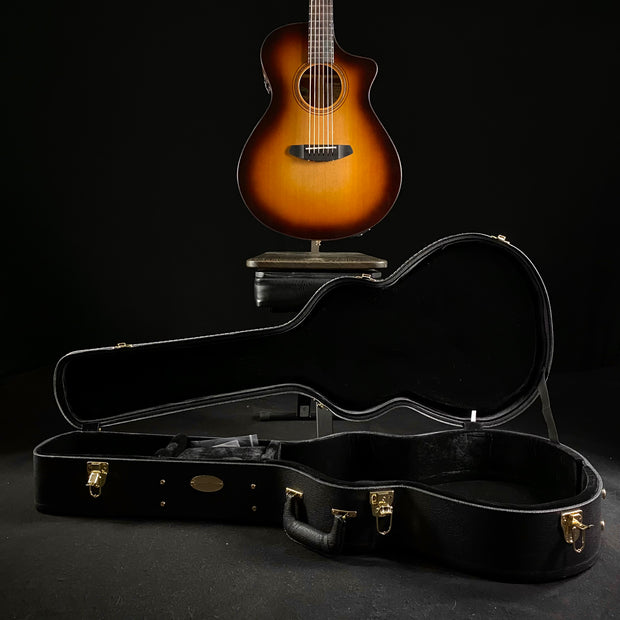 Breedlove Solo Pro Series Concert Edgeburst CE
