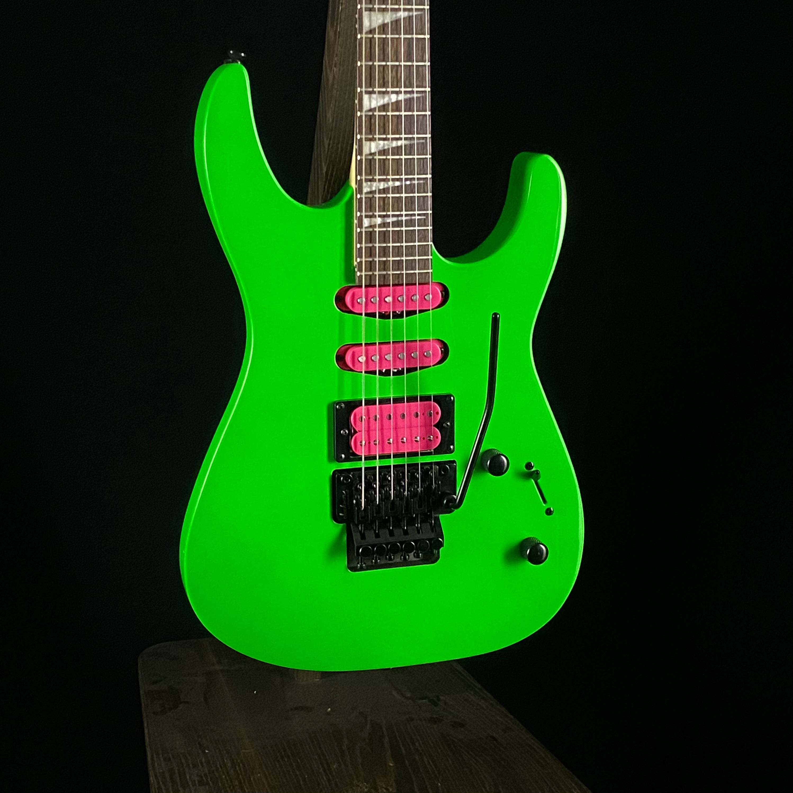 Jackson Dinky DK3XR – Music Villa MT