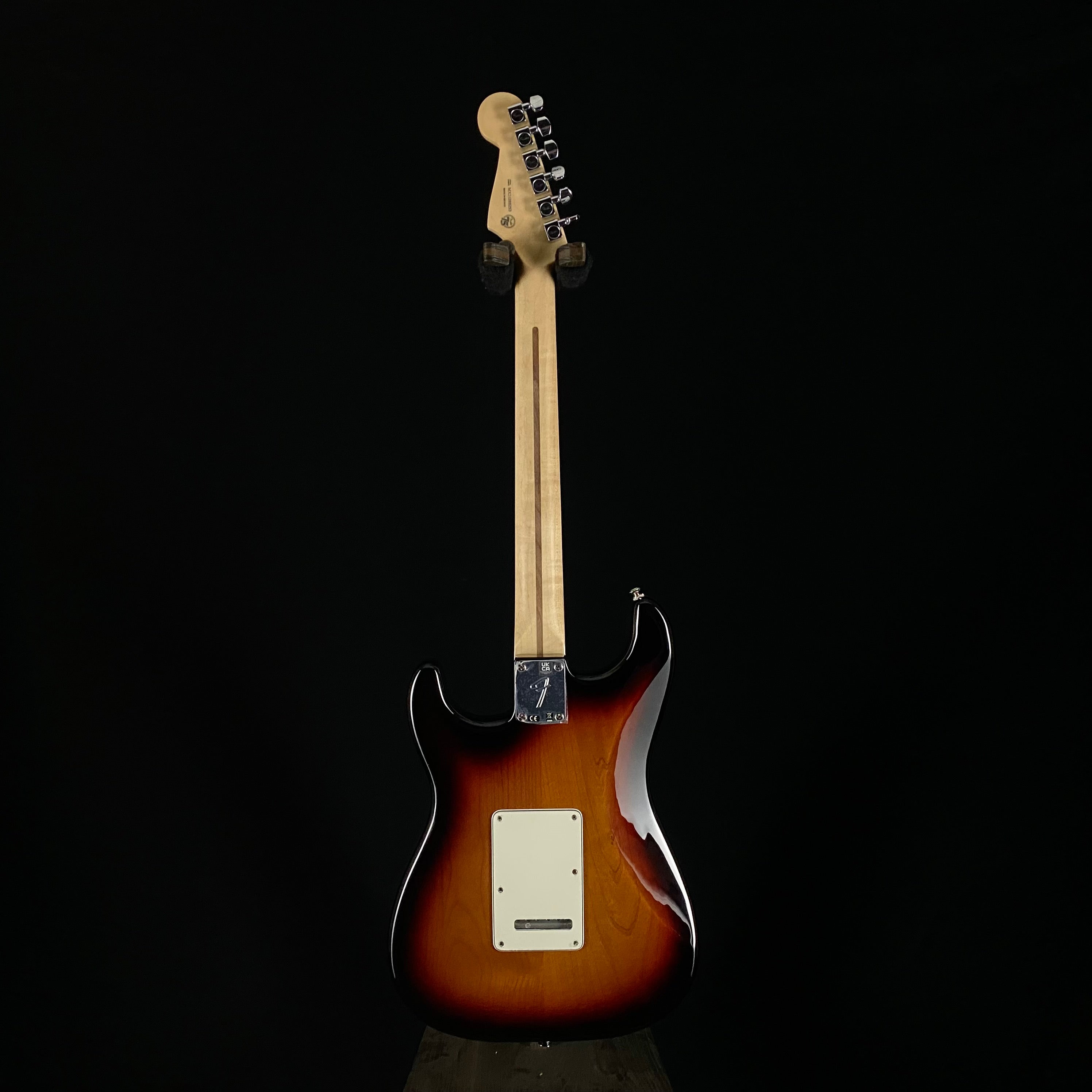 Fender Player Stratocaster (8253) – Music Villa MT