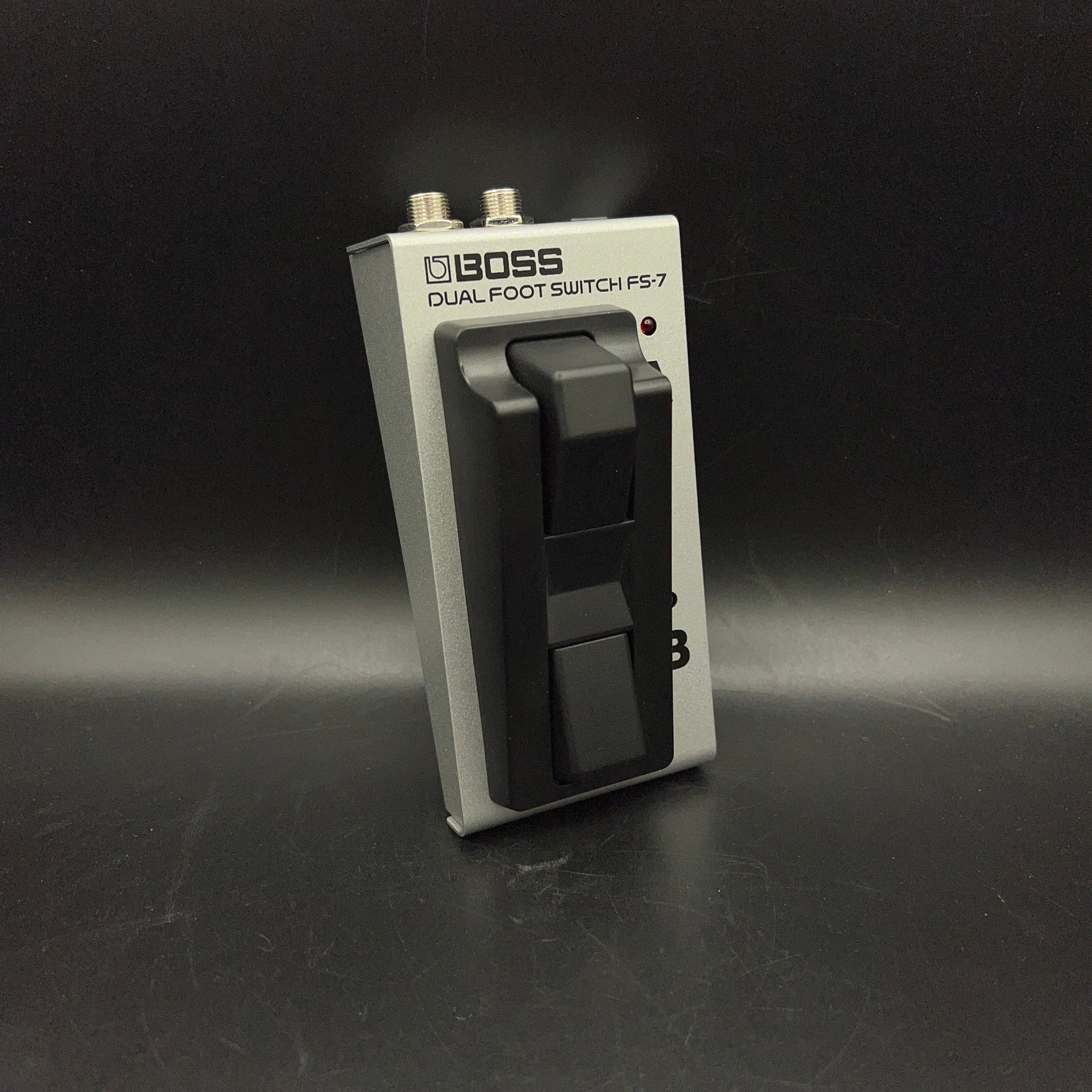 BOSS　DUAL FOOT SWITCH FS-7 Amazon.com: Boss FS-7 Dual Foot Switch : Musical Instruments