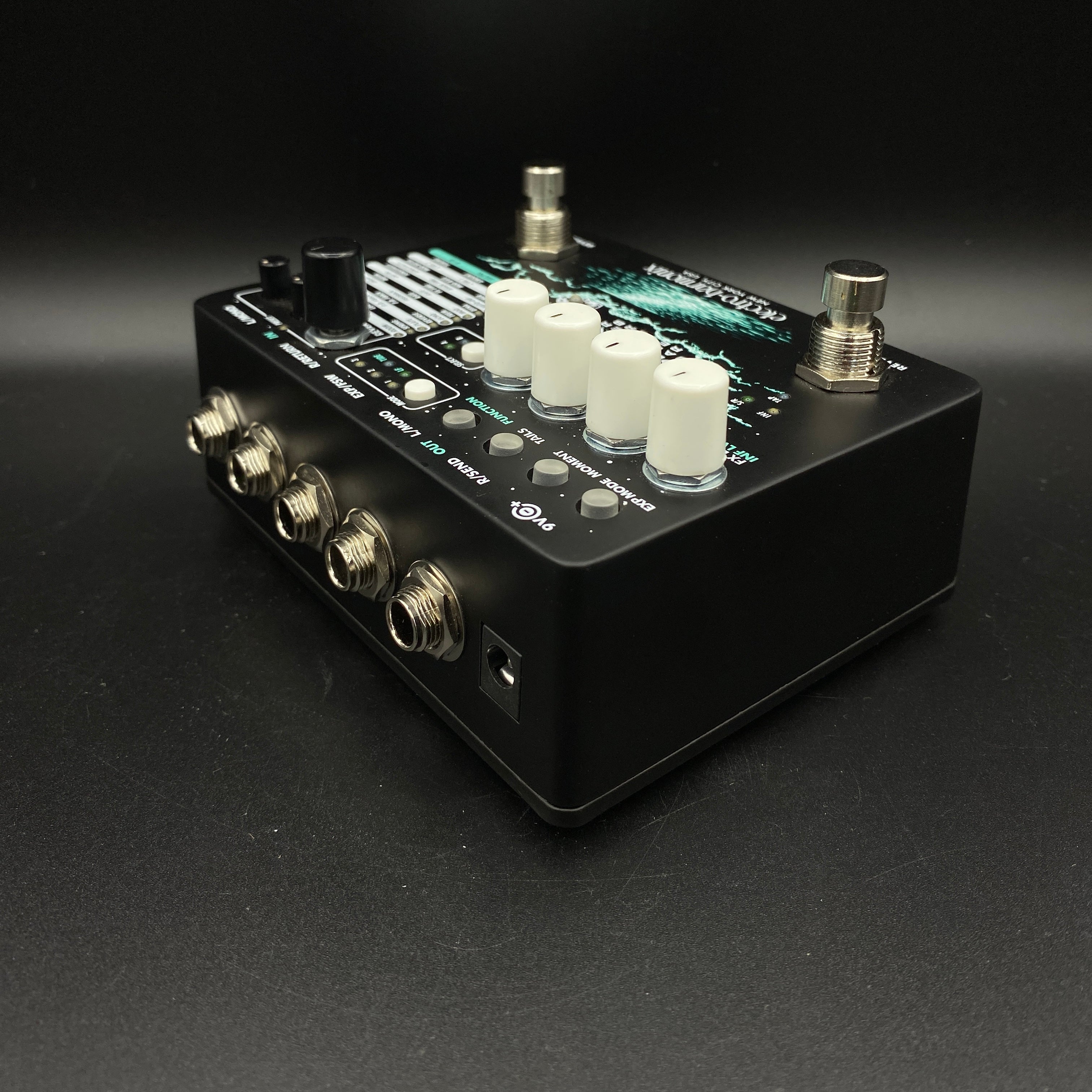 Electro-Harmonix Oceans 12 Dual Stereo Reverb – Music Villa MT