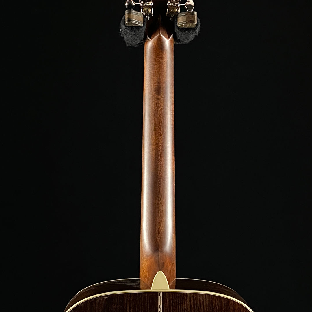 Martin D-28 Lefty