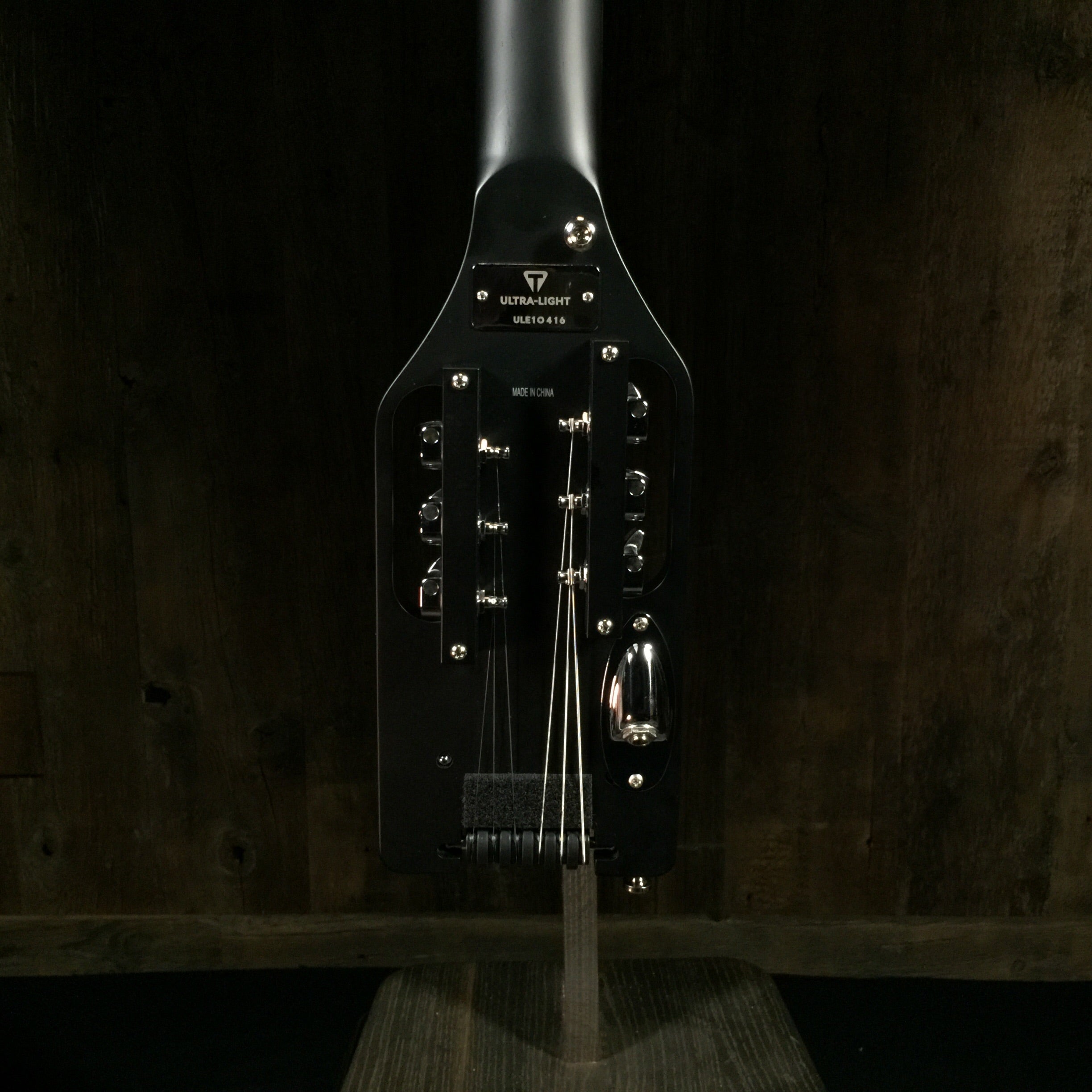 Traveler Guitar Ultra-Light Electric Matte Black – Music Villa MT