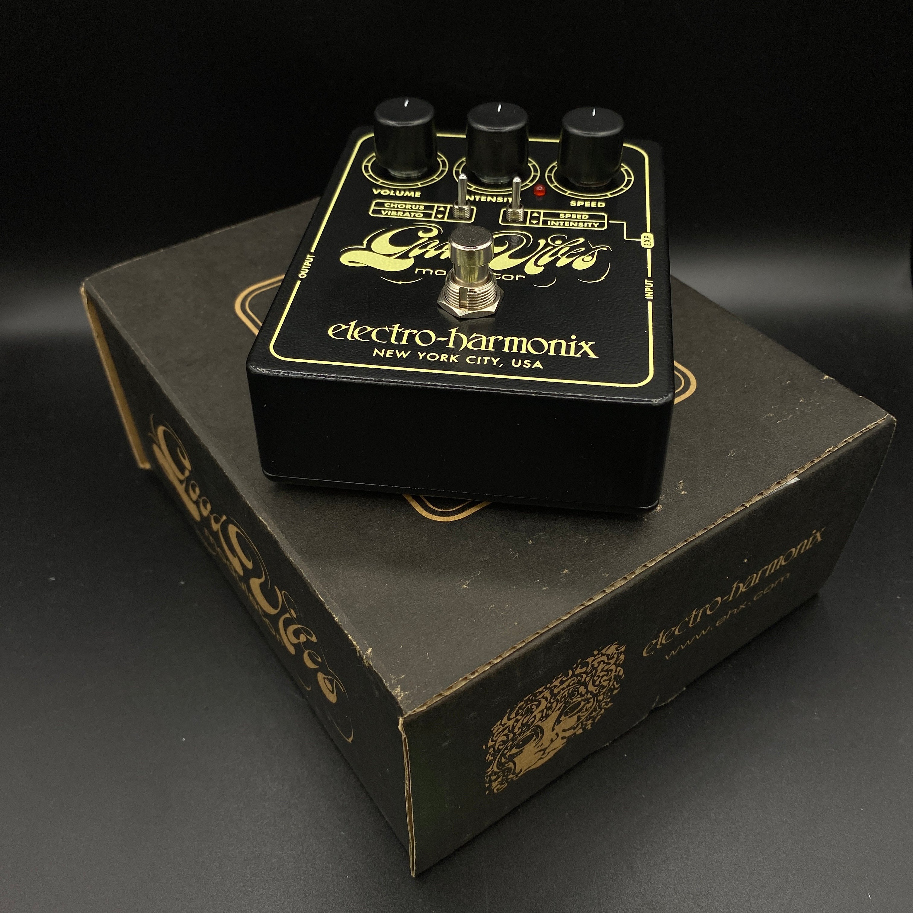 Electro Harmonix Good Vibes Modulator – Music Villa MT