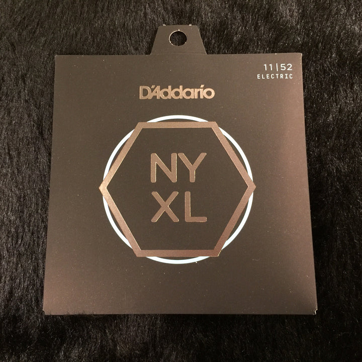 D'Addario NYXL Medium Top Heavy Bottom 11-52
