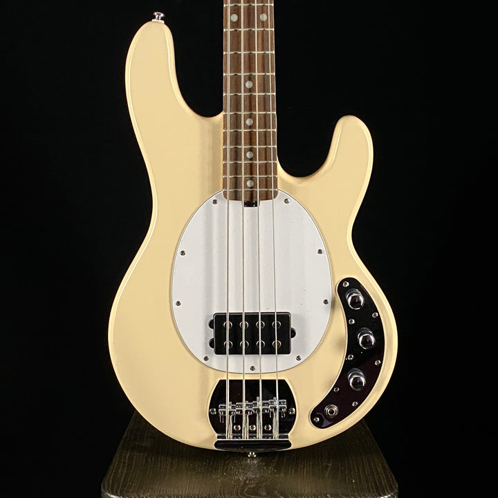 Sterling StingRay 4