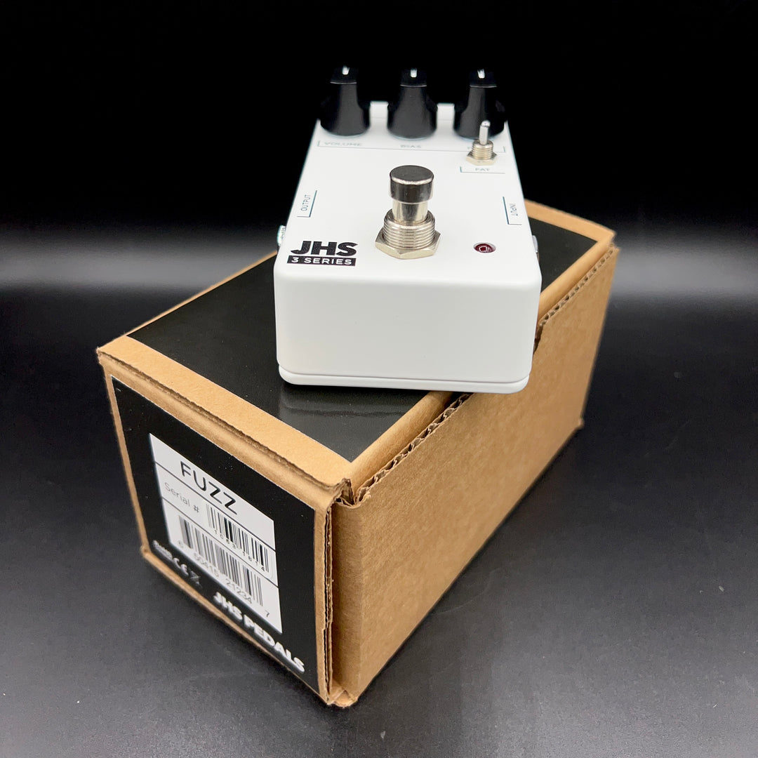 jhs 3 series fuzz pedal JHS pedals 3 Series Fuzz – Music Villa MT