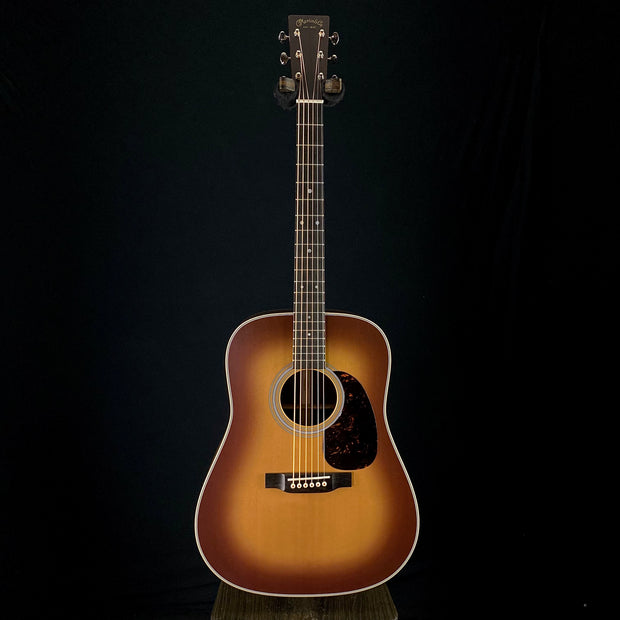 Martin D-28 Satin - Amberburst