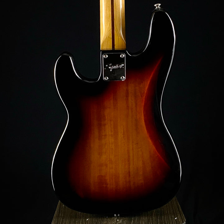 Squier Classic Vibe '60s Precision Bass