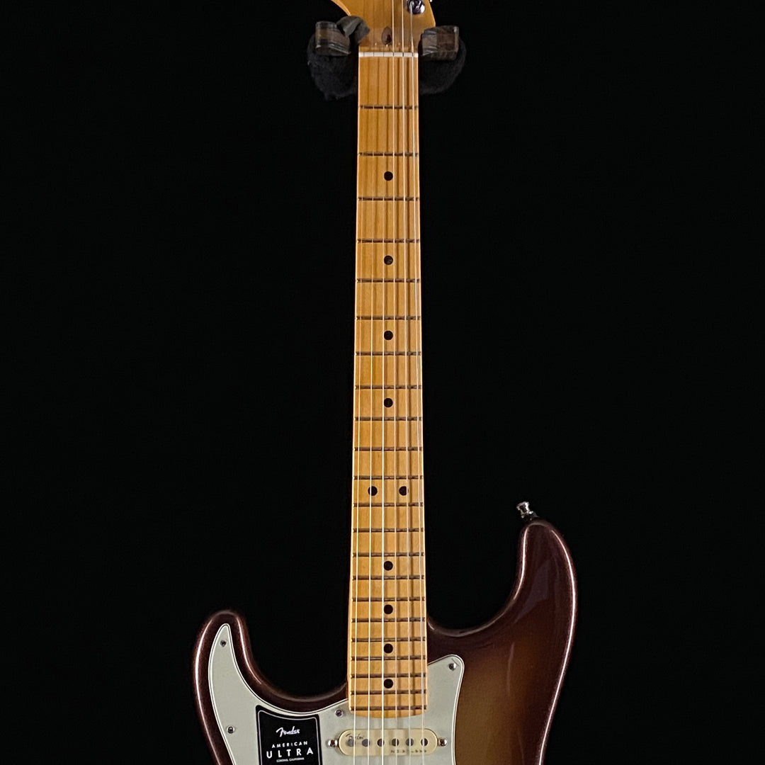 Fender American Ultra Stratocaster | Lefty (2650)