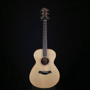 Taylor Academy 12e Lefty