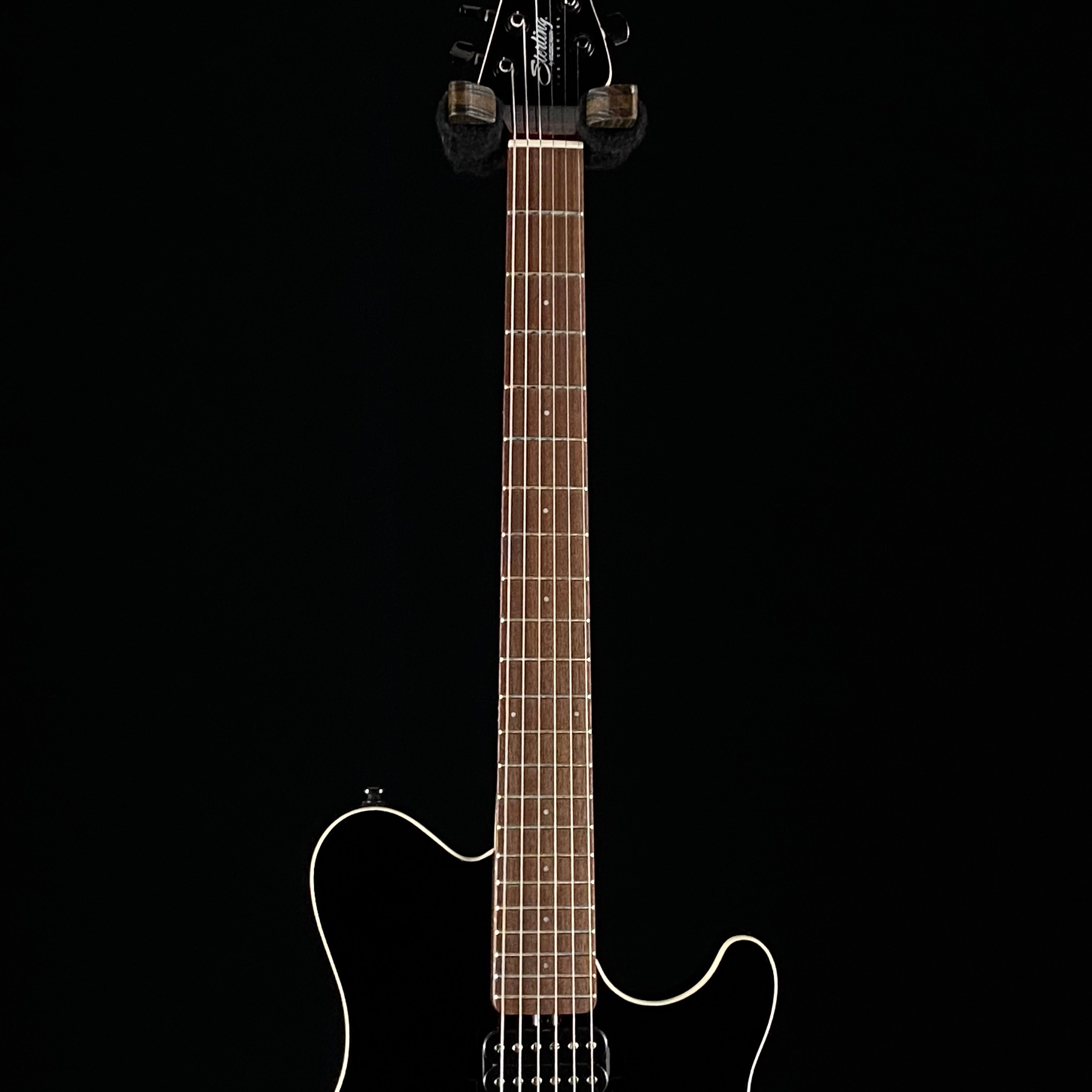 Sterling Axis Black – Music Villa MT
