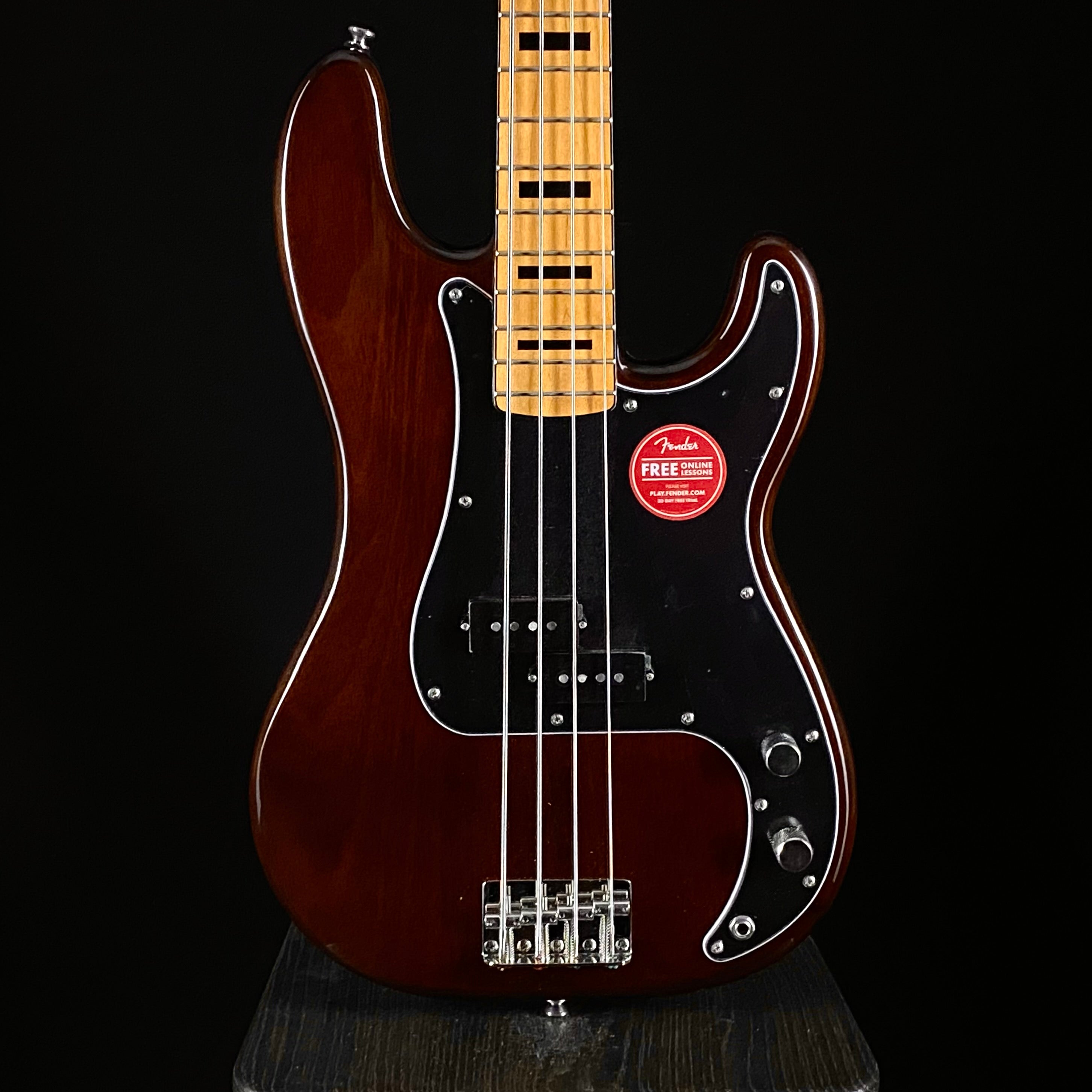 Squier Classic Vibe 70s Precision Bass Walnut – Music Villa MT
