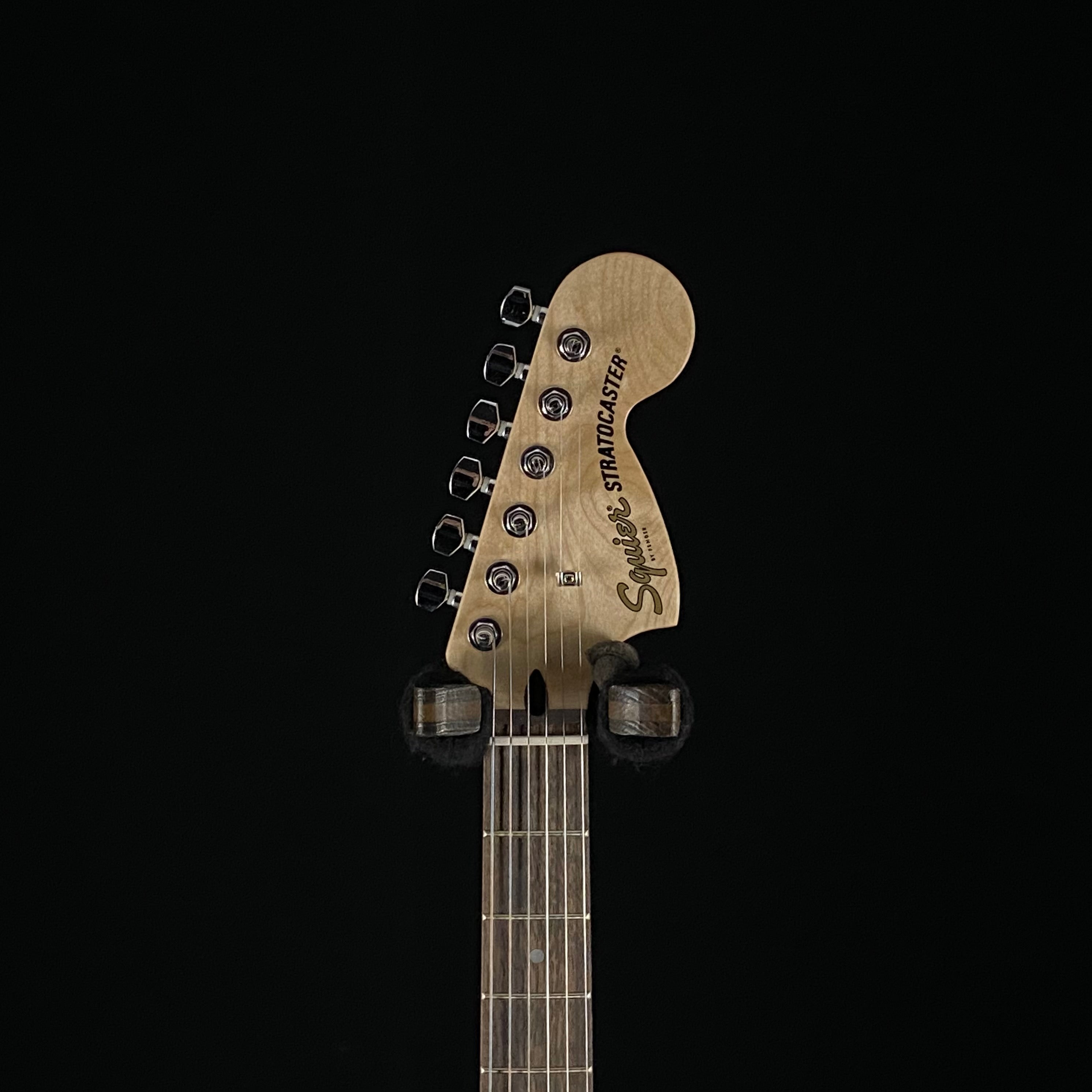 Squier Affinity Stratocaster HH – Music Villa MT