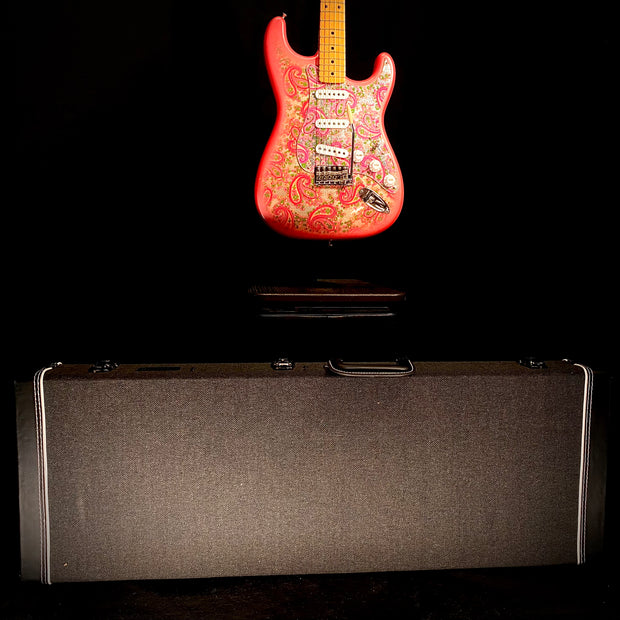 Fender Paisley Stratocaster USED (USED)