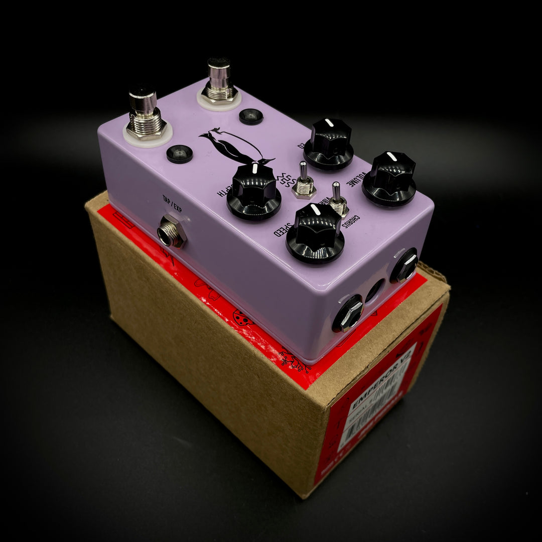 jhs pedals emperor JHS Pedals Emperor V2 – Music Villa MT