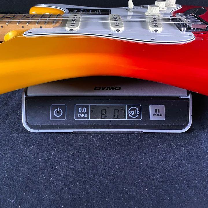 Fender Player Plus Stratocaster (6142)