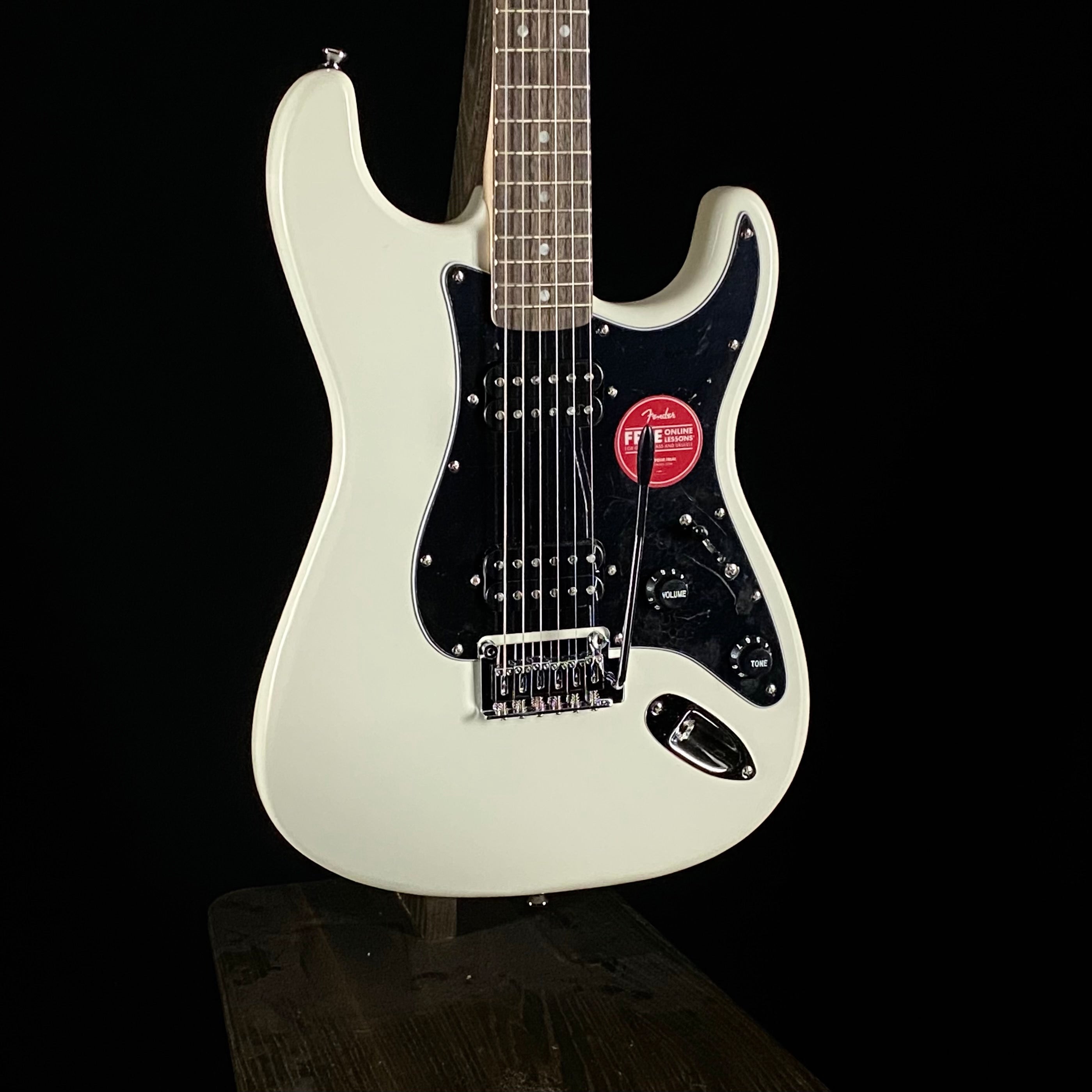 Squier Affinity Stratocaster HH – Music Villa MT